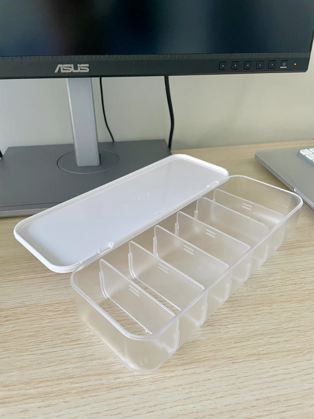 Clear Divided Organizer Box with Lid