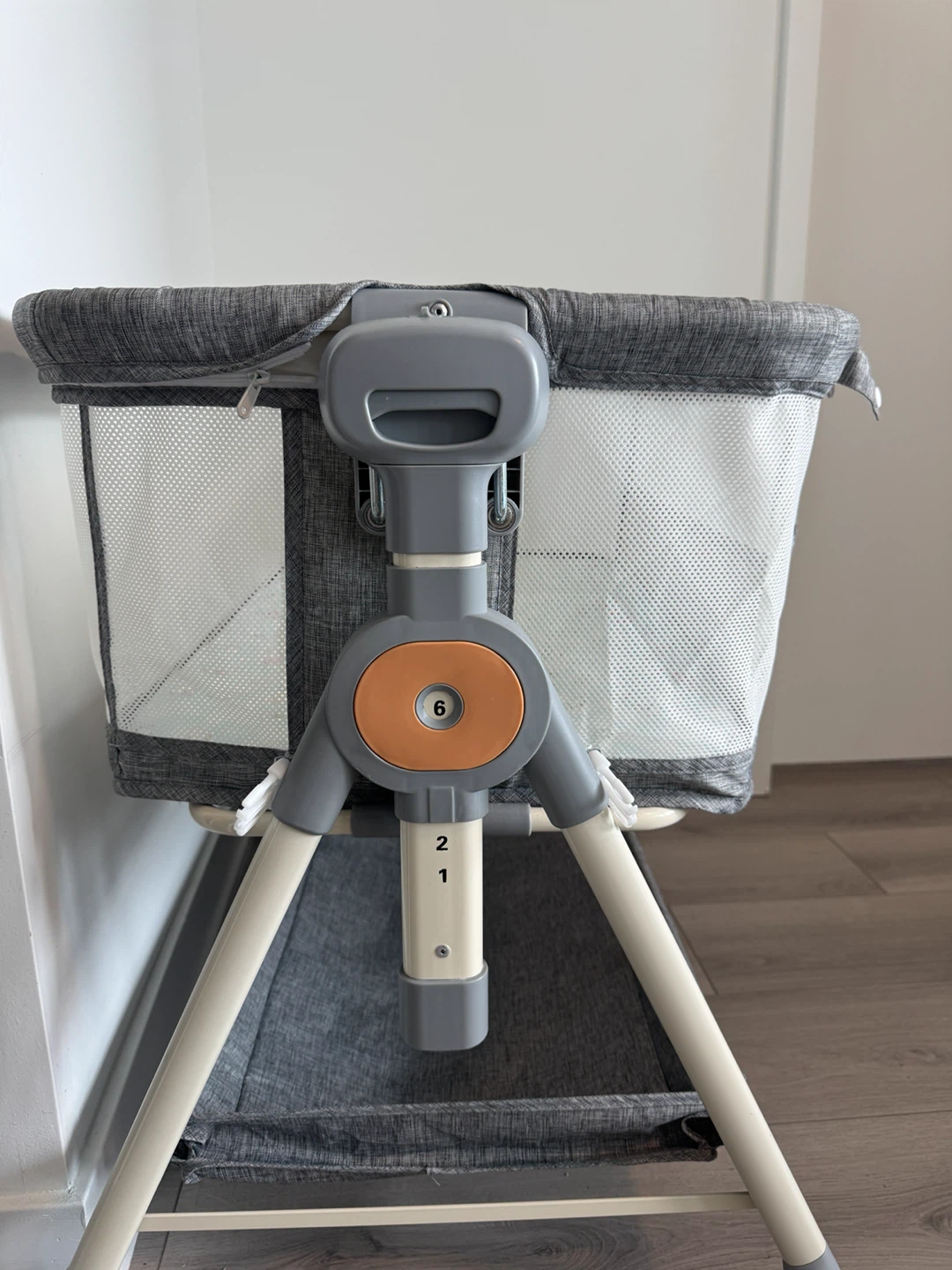 Grey Baby Bassinet with Mattress - photo 4