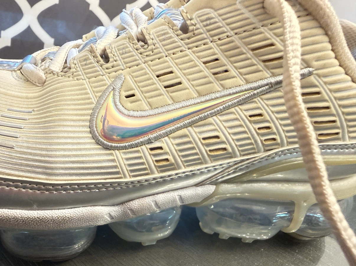 Nike Air VaporMax 360 Women’s – Fossil/Cream – Size 9 - photo 3