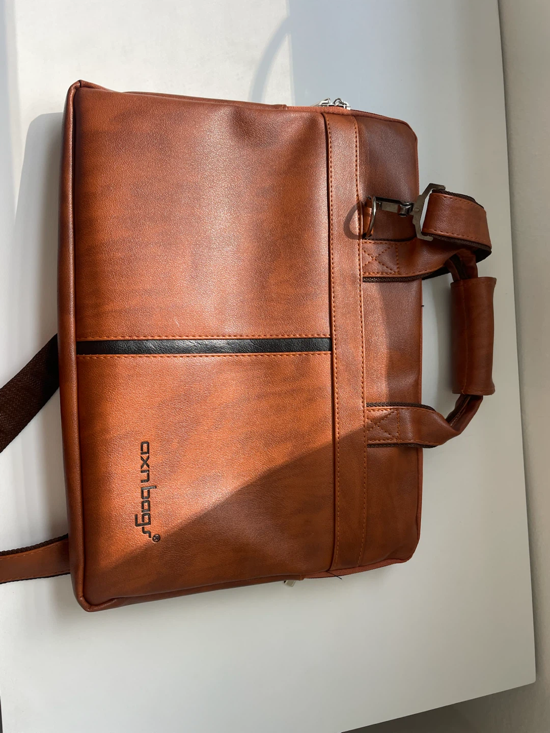 Laptop bag for office use - with 15.6” laptop support