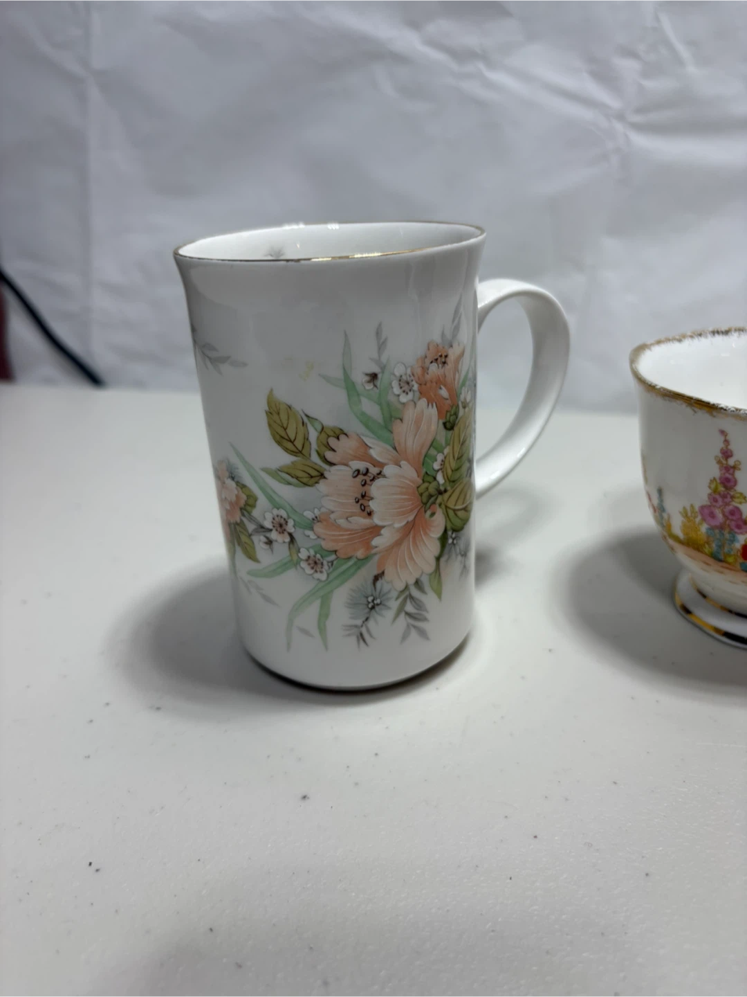 Royal Albert Dainty Dinah Teacup and Saucer - photo 2