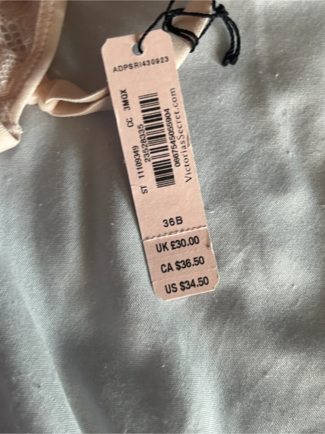 Victoria's Secret Lace Bra 36B - photo 2