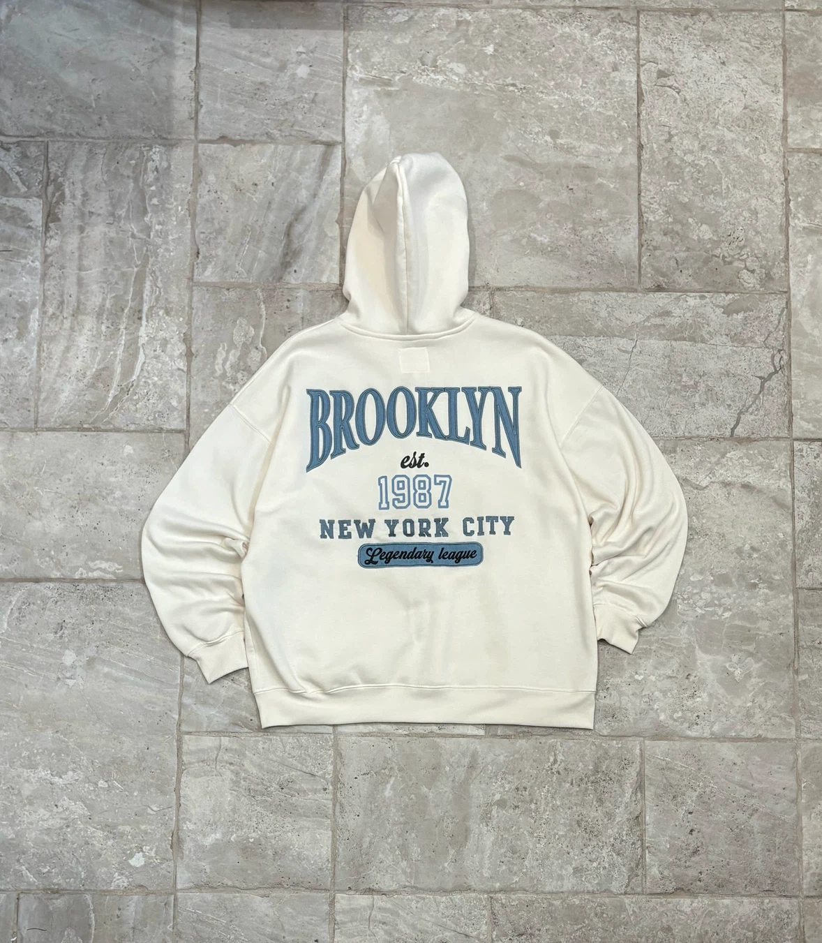 Brooklyn New York City zip up hoodie🤍🌊