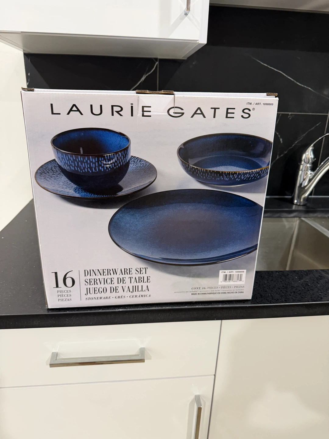 Laurie Gates 16-Piece Dinnerware Set - photo 2