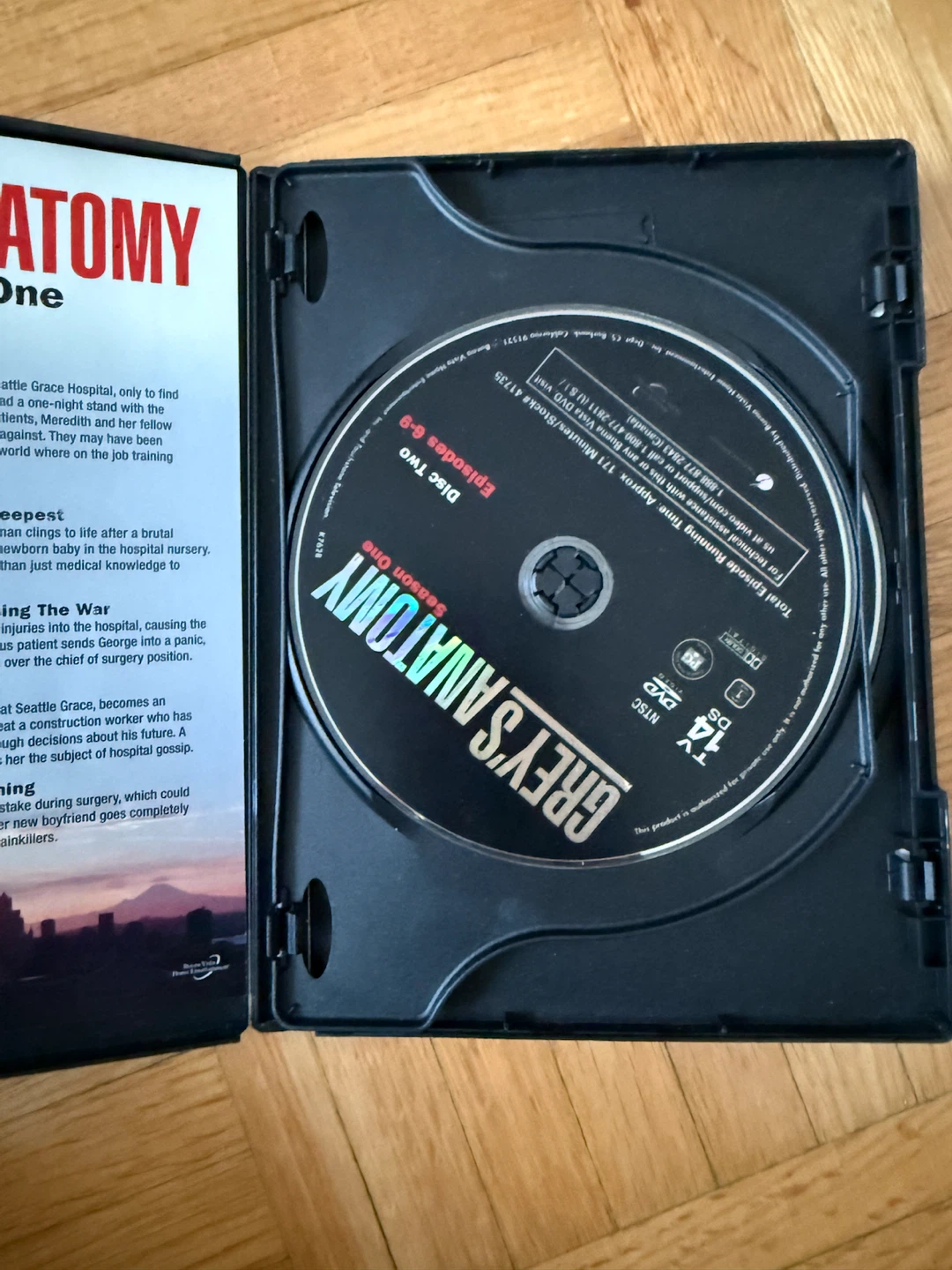 Grey’s Anatomy DVD Sets (Seasons 1 to 3) - photo 2