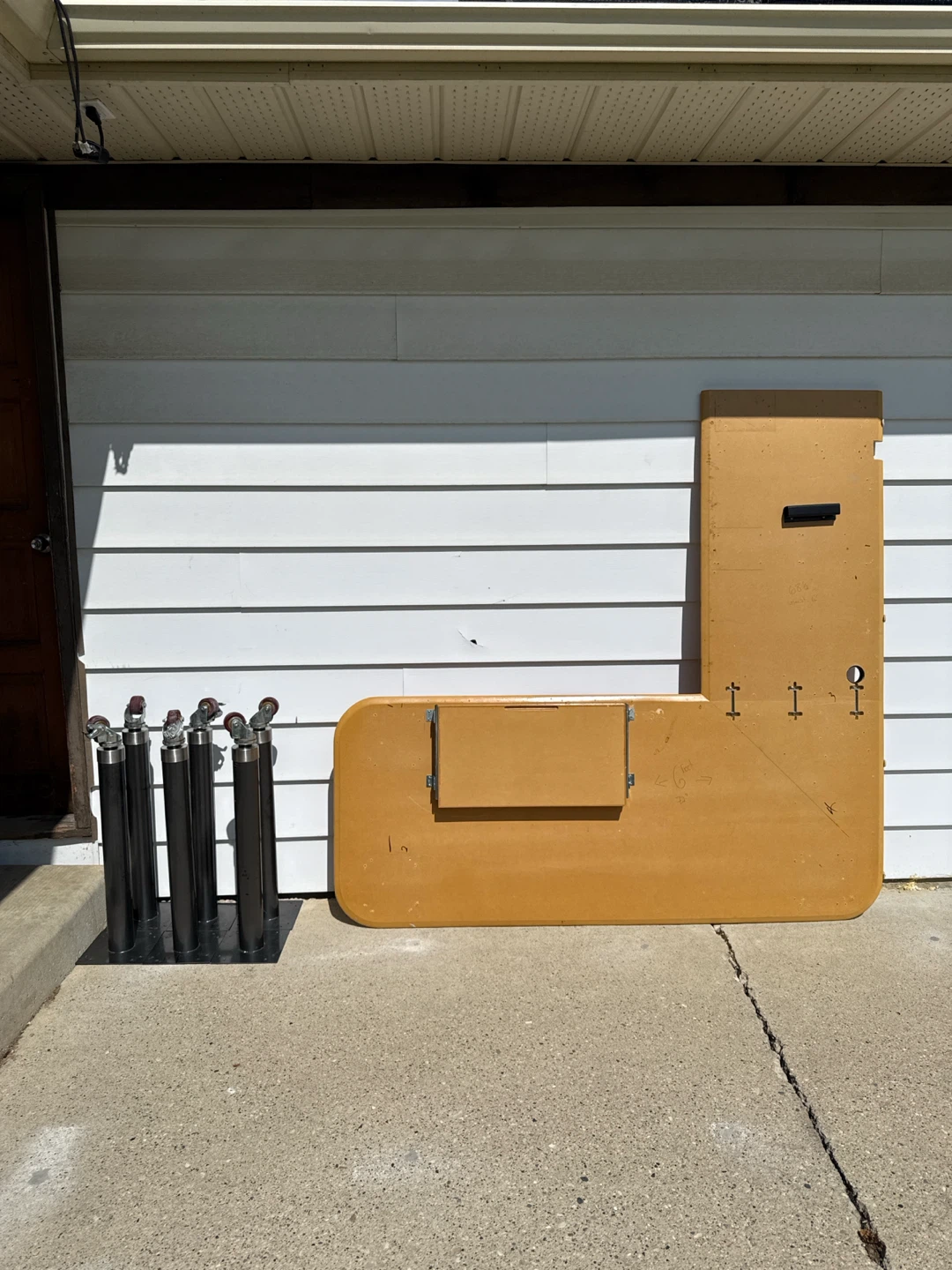 FREE - L-Shaped Office Desk with Bonus Steel Caster Legs