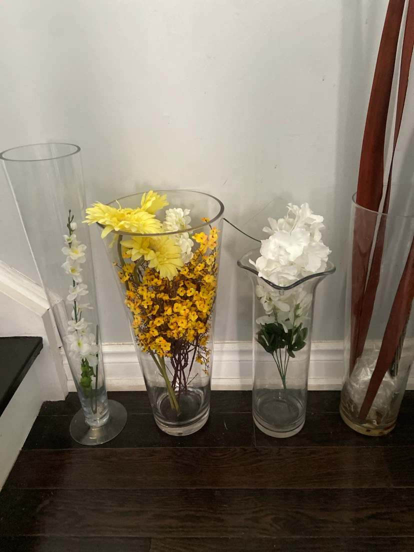 Clear Glass Vases with Artificial Flowers - photo 2