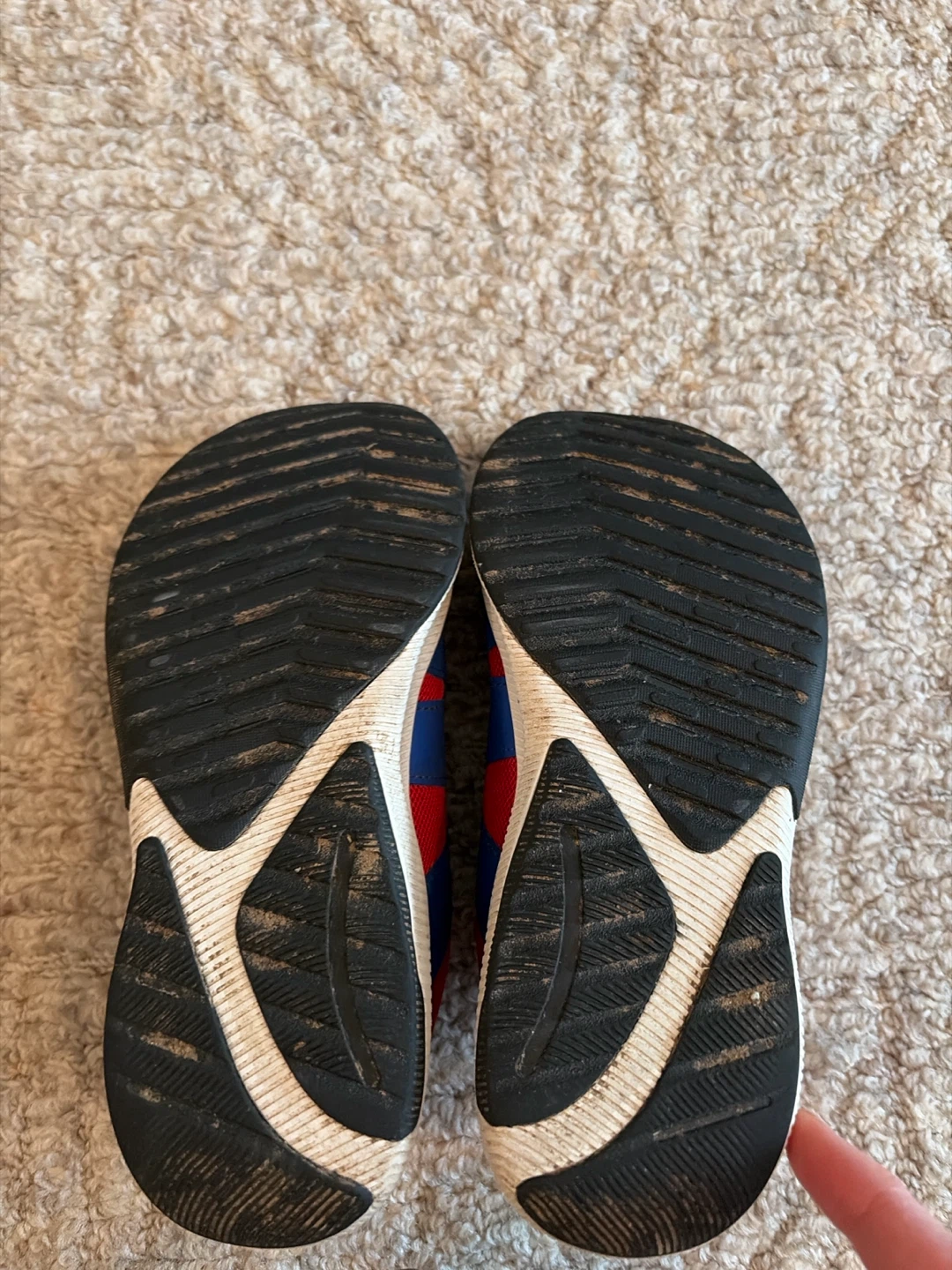New Balance Kids Running Shoes size 2 - photo 3