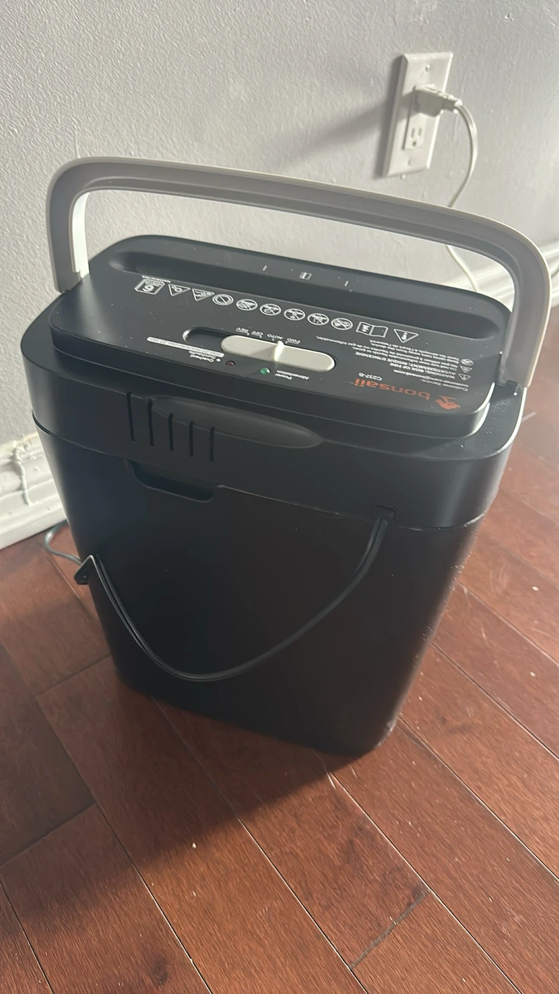 bonsaii Paper Shredder/Déchiqueteuse de Papier
