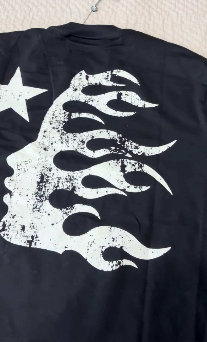 Hellstar "Victory Within" Graphic T-Shirt - photo 2