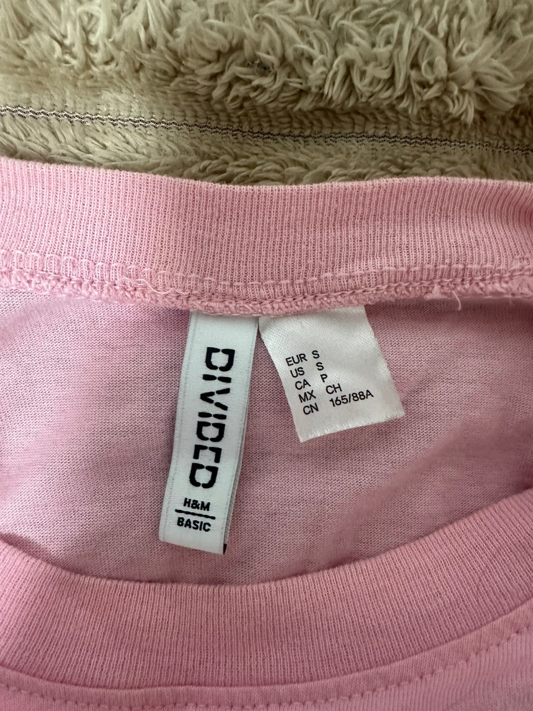 H&M Divided Pink Cropped T-Shirt - photo 2