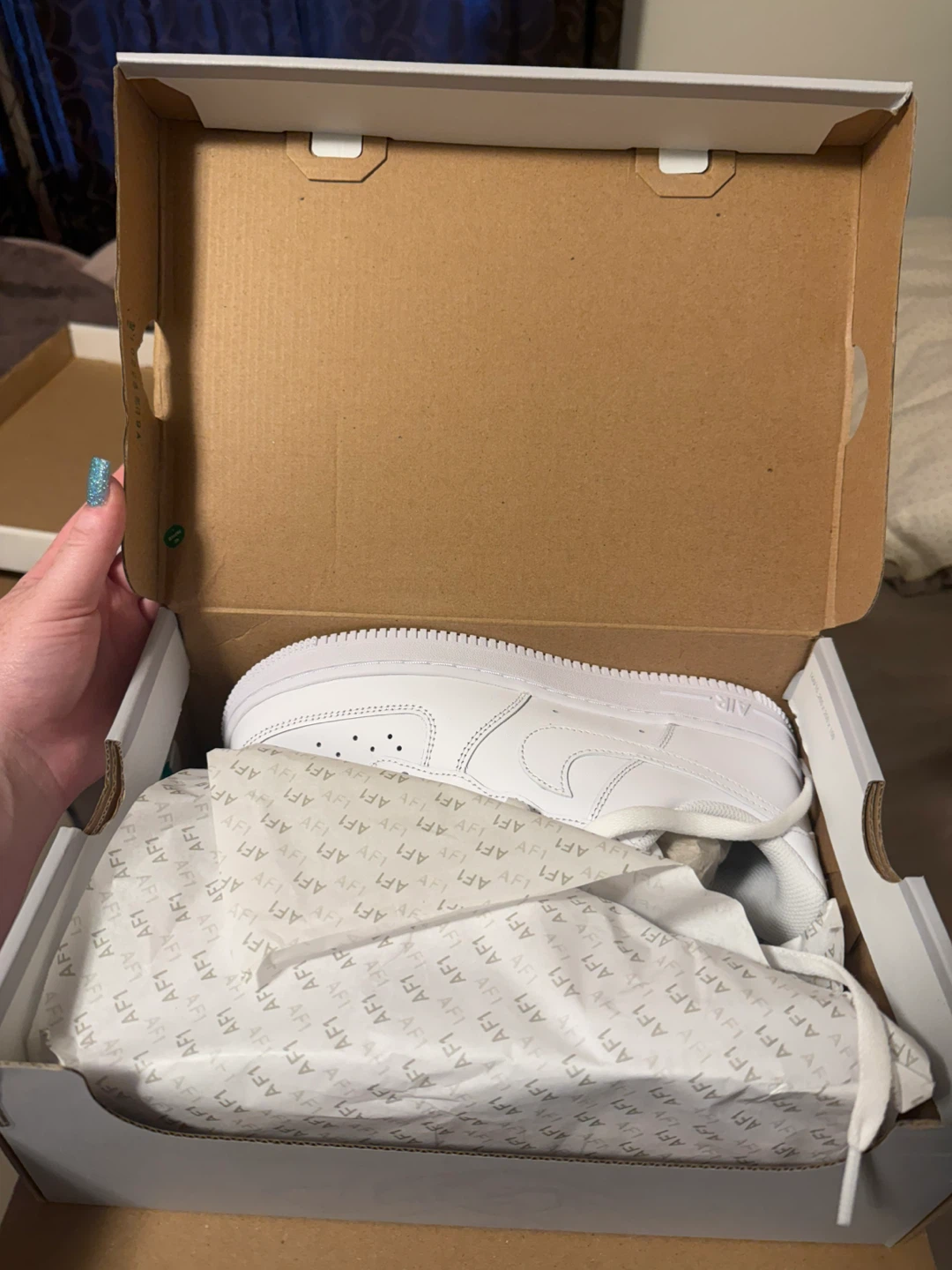 NEW Nike Air Force 1 White Sneakers