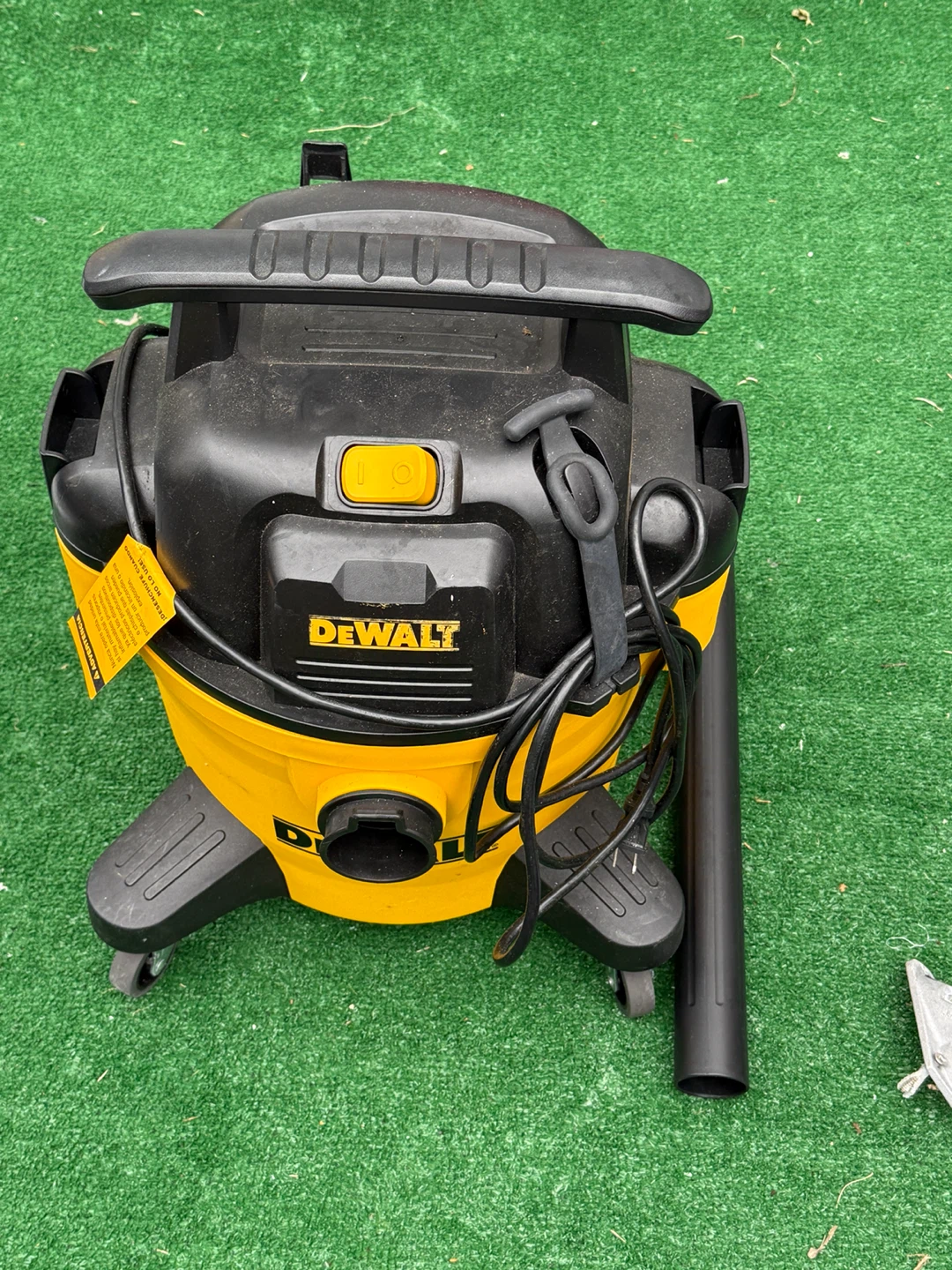 DEWALT Wet/Dry Vacuum
