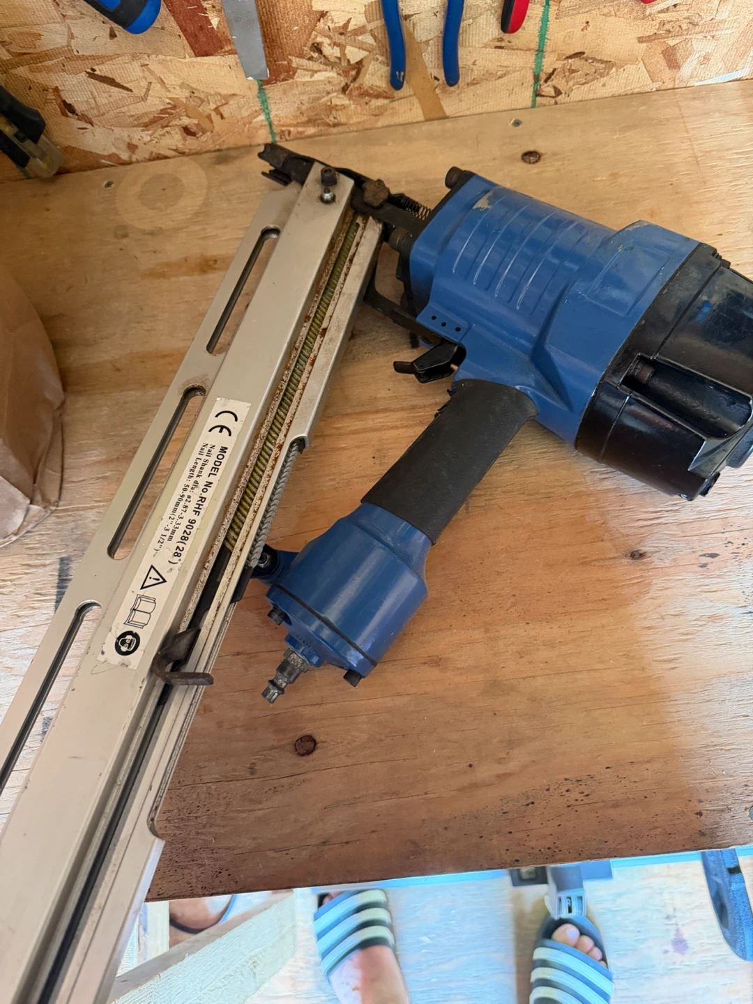 Model WHF9028-26 Nail Gun - photo 2