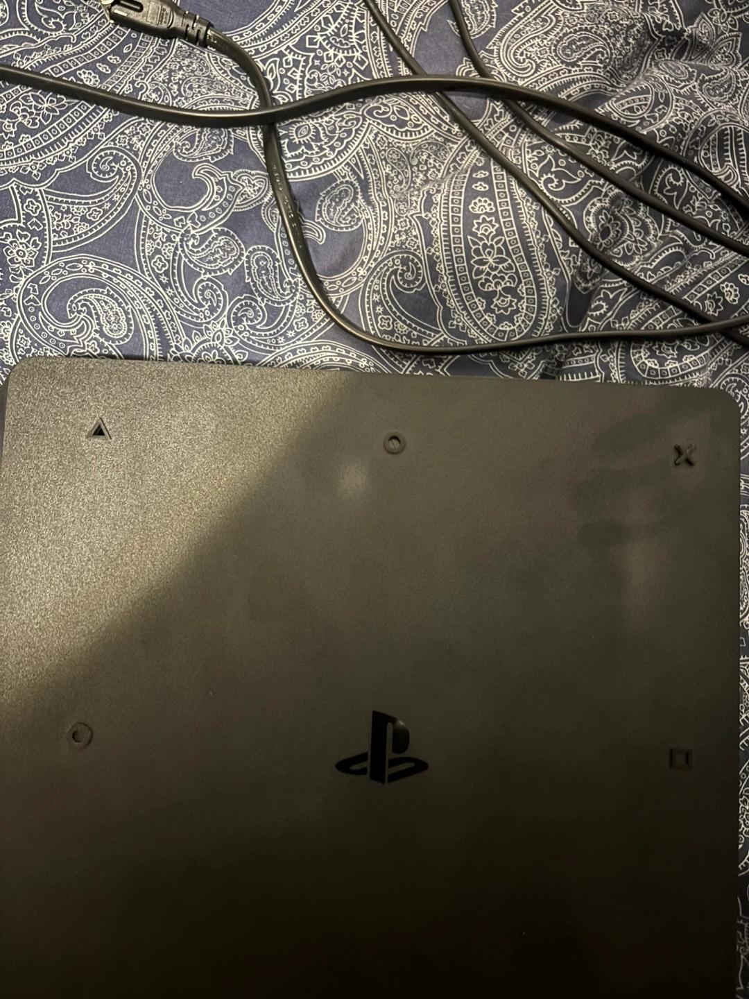 NEED GONE PlayStation 4 Console with portable monitor - photo 2
