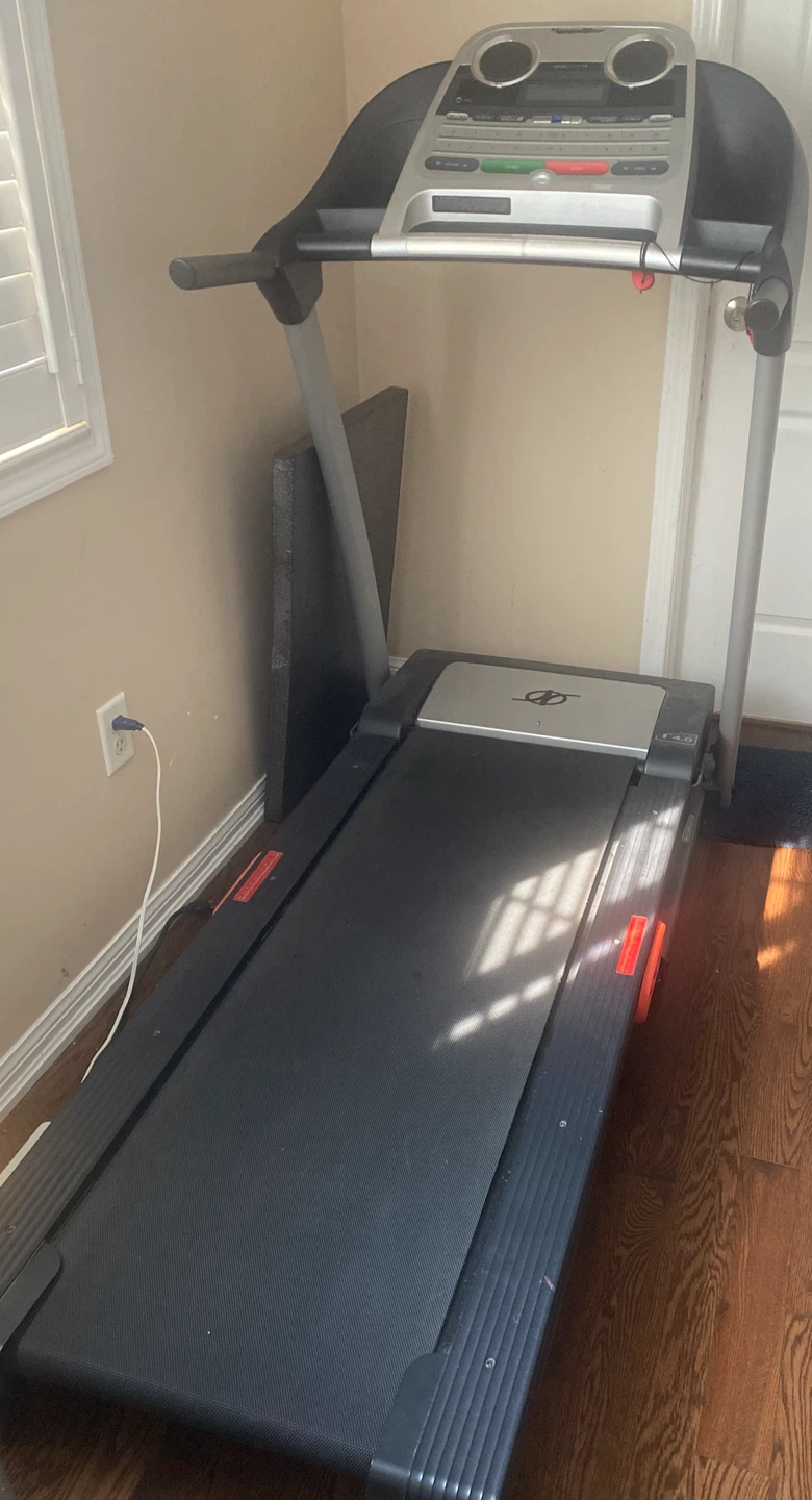 Treadmills for sale - photo 3