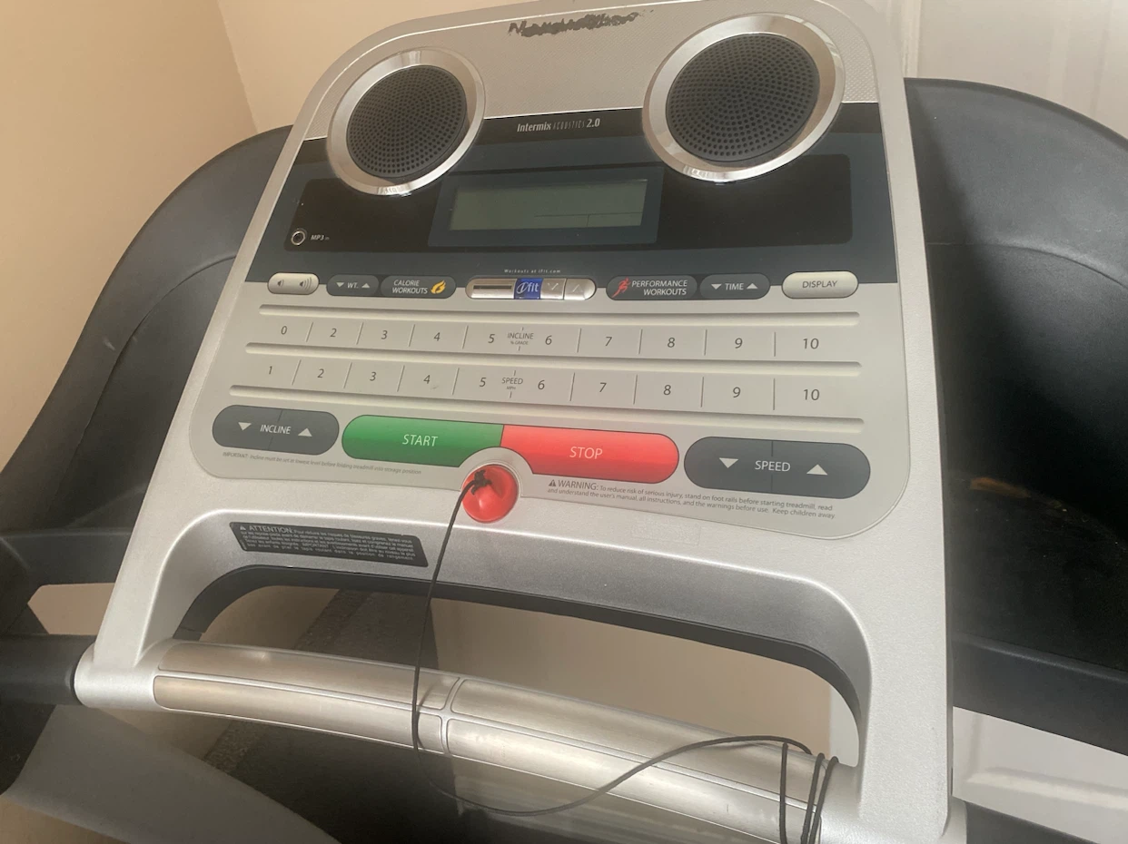 Treadmills for sale - photo 5