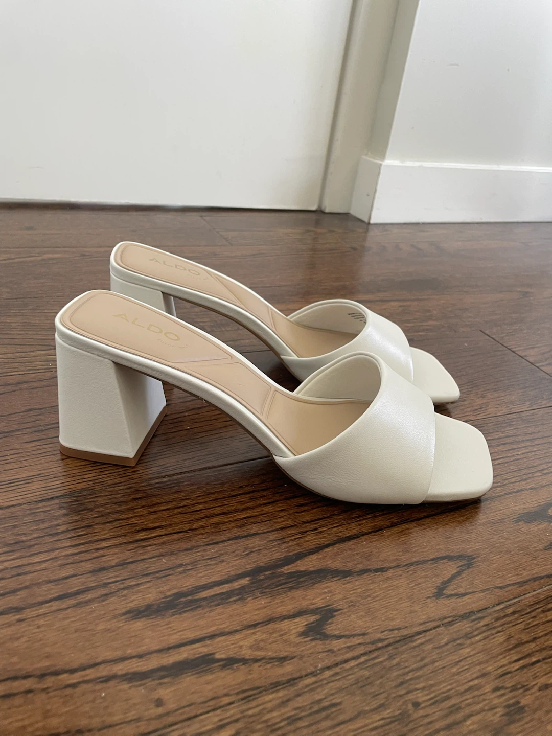ALDO White Block Heel Mules - photo 3