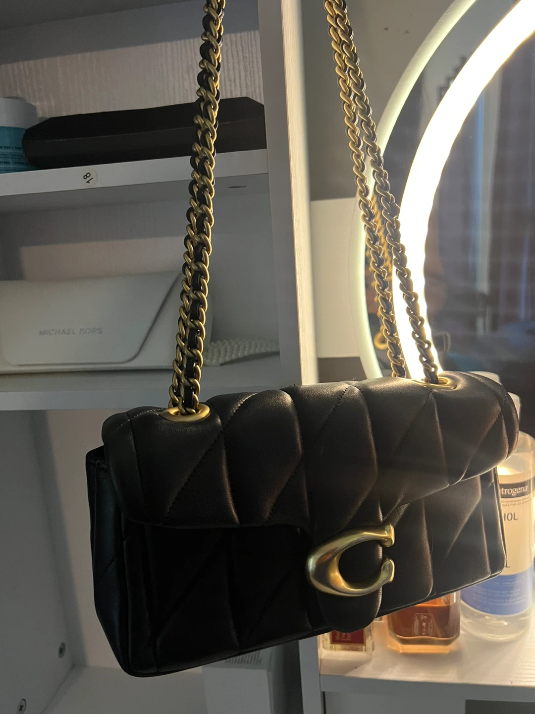 Black Coach Bag with Gold Chain - photo 4