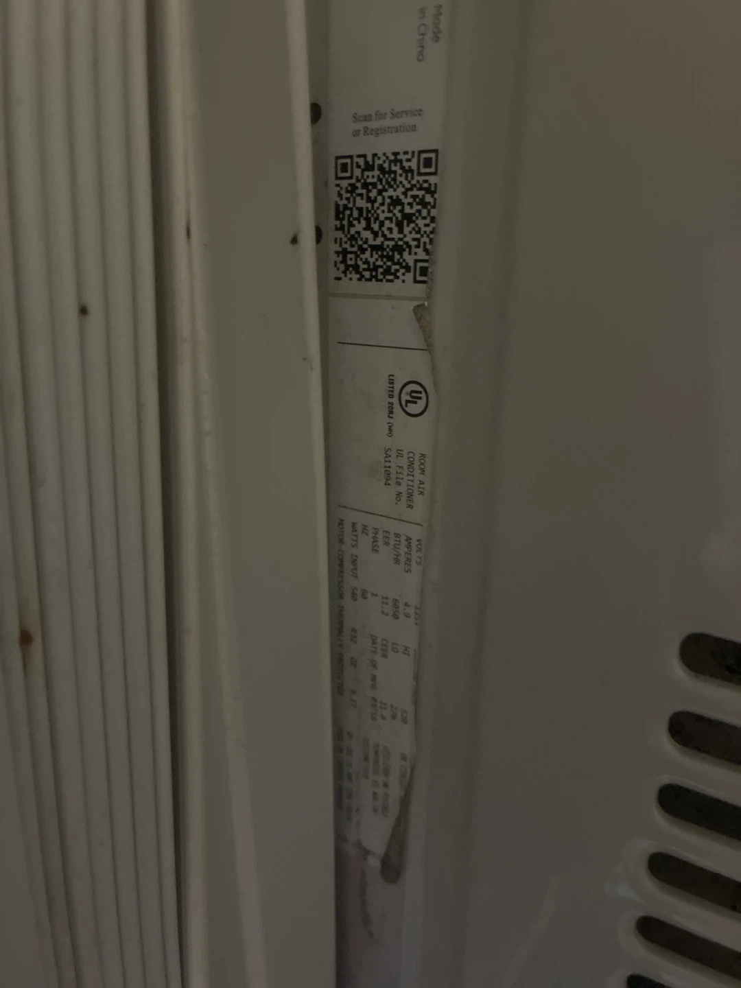 LG Window Air Conditioner - photo 3
