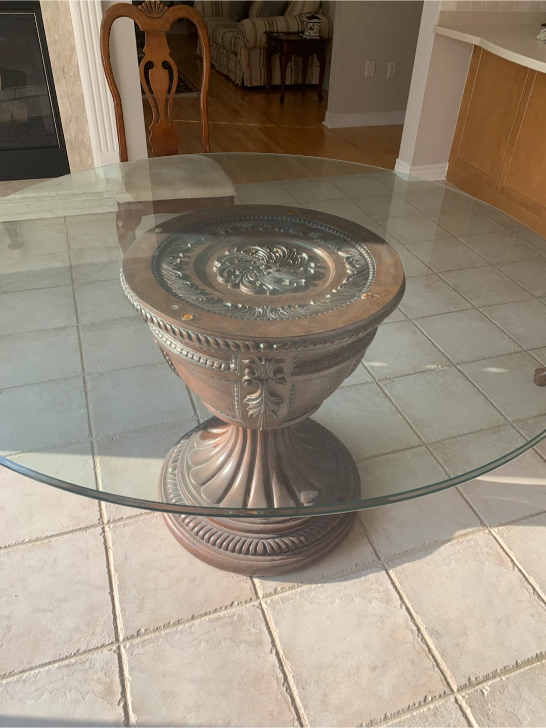 Round Glass Top Dining Table for four with Ornate Pedestal Base - photo 2