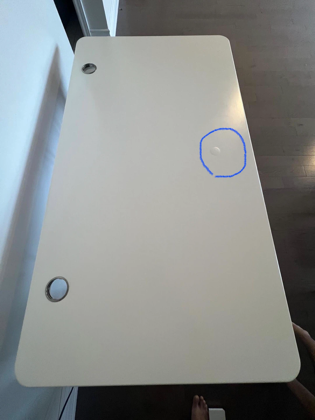 White Electric Standing Desk - photo 4