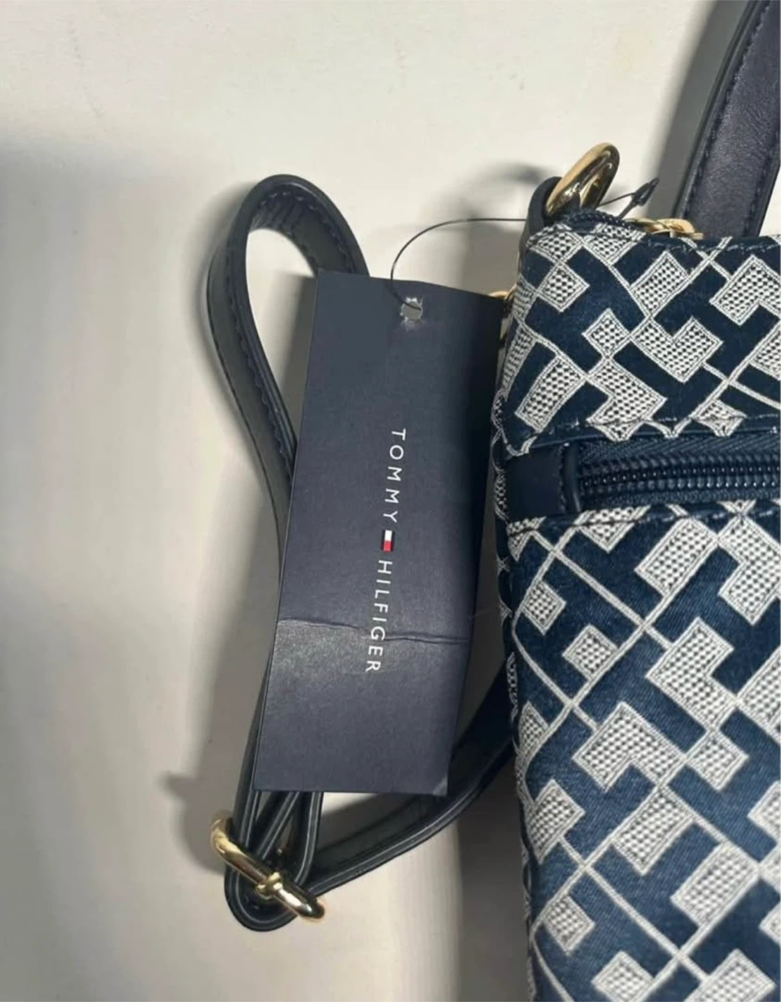 Tommy Hilfiger Crossbody Bag - photo 4