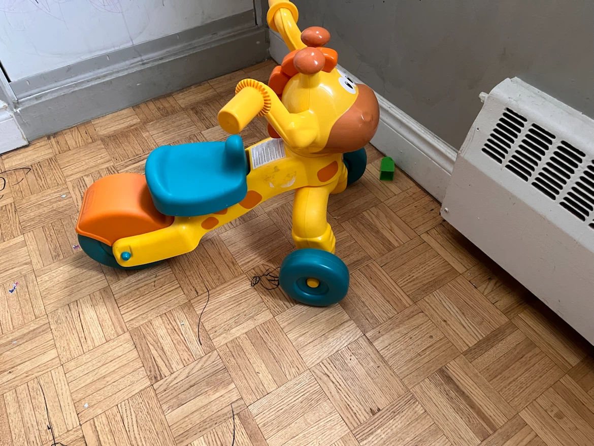 Little Tikes Giraffe Ride-On Toy - photo 3