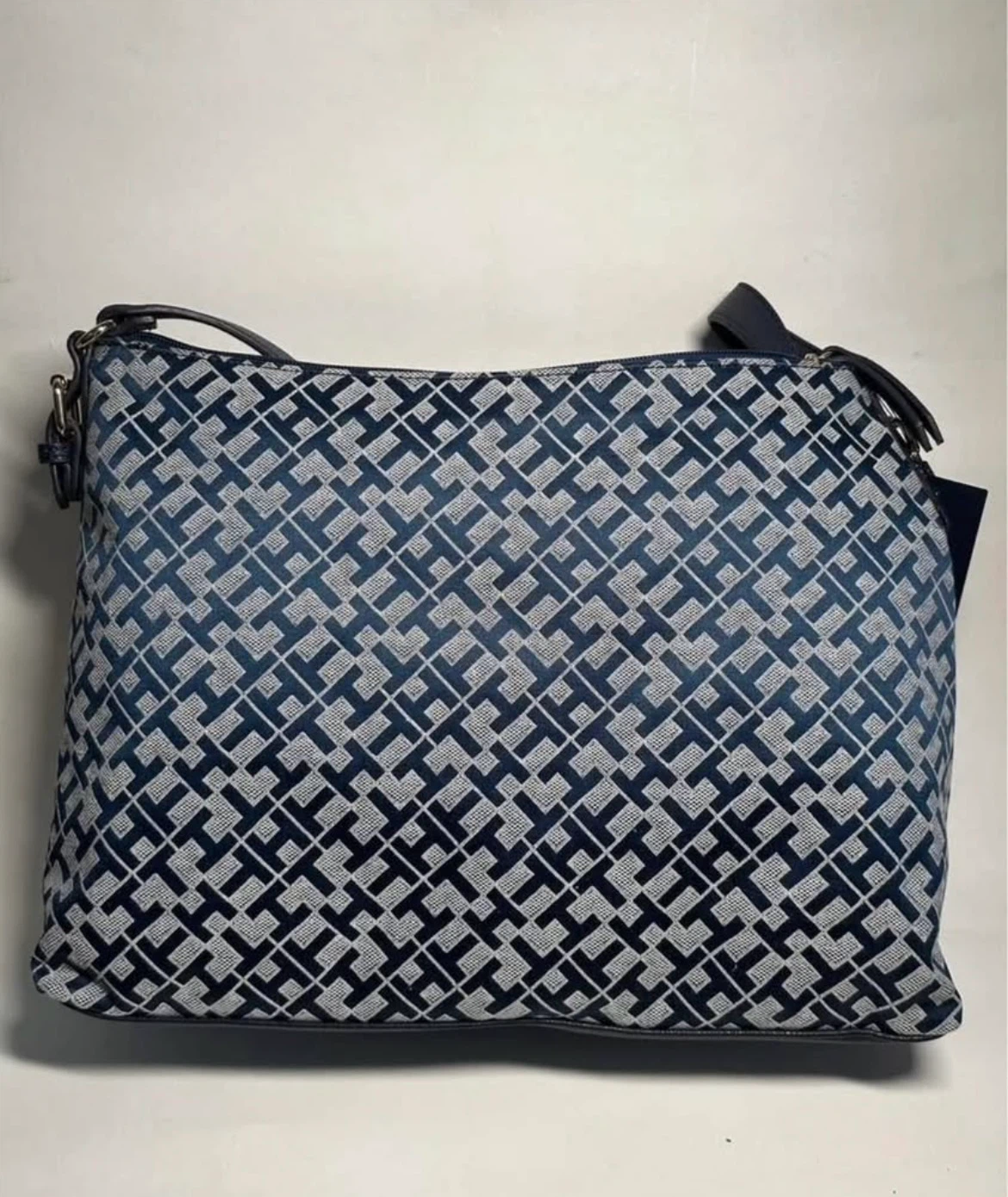 Tommy Hilfiger Bag - photo 2