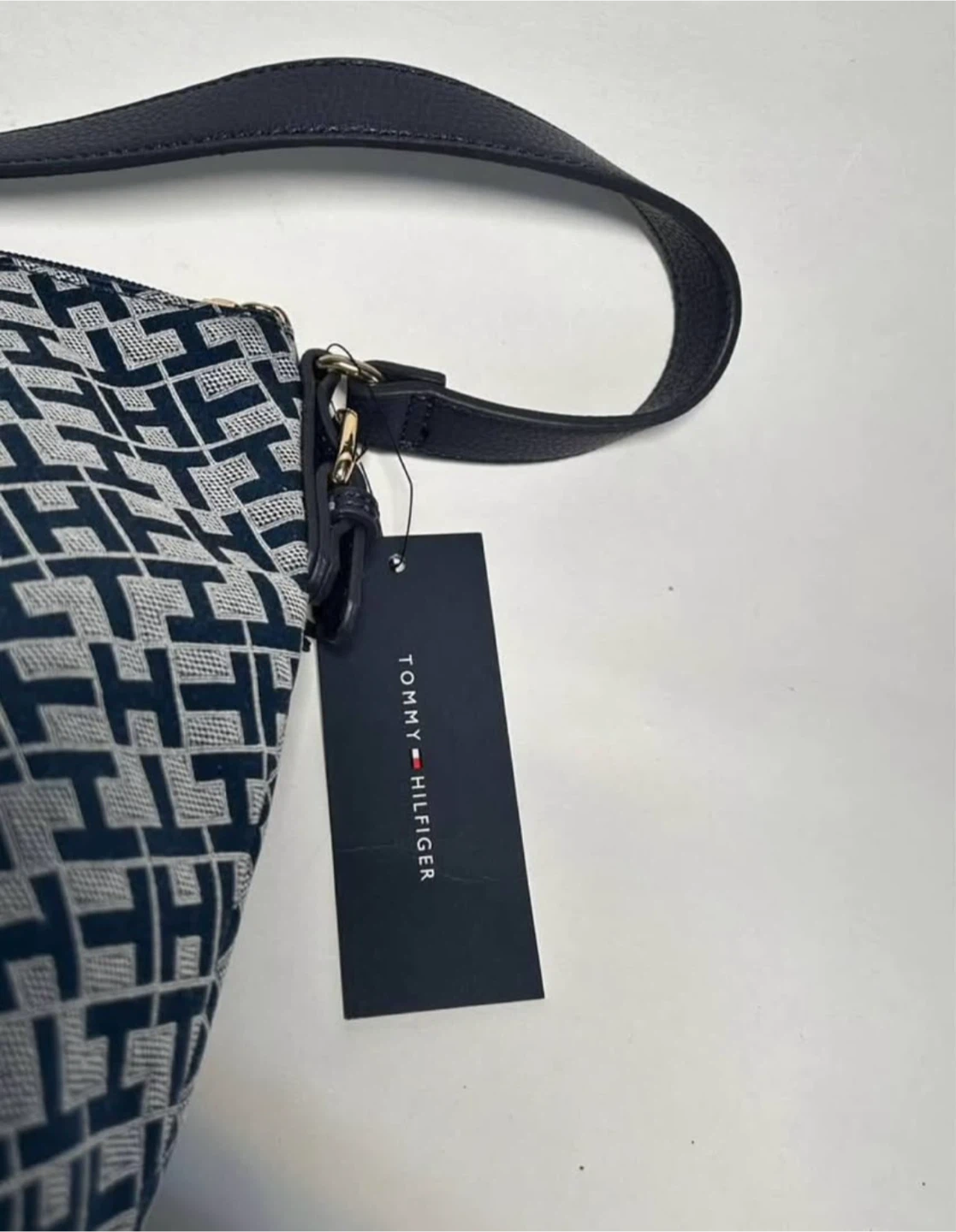 Tommy Hilfiger Bag - photo 4