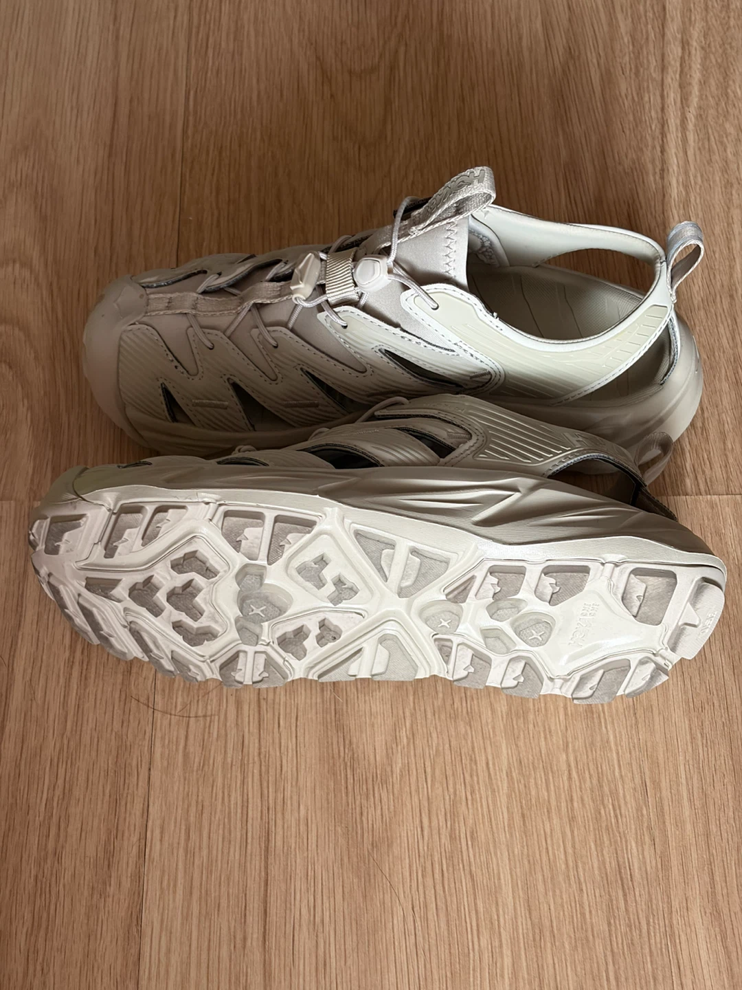Hoka Women’s Hopara Sandals Size 7.5 - photo 3