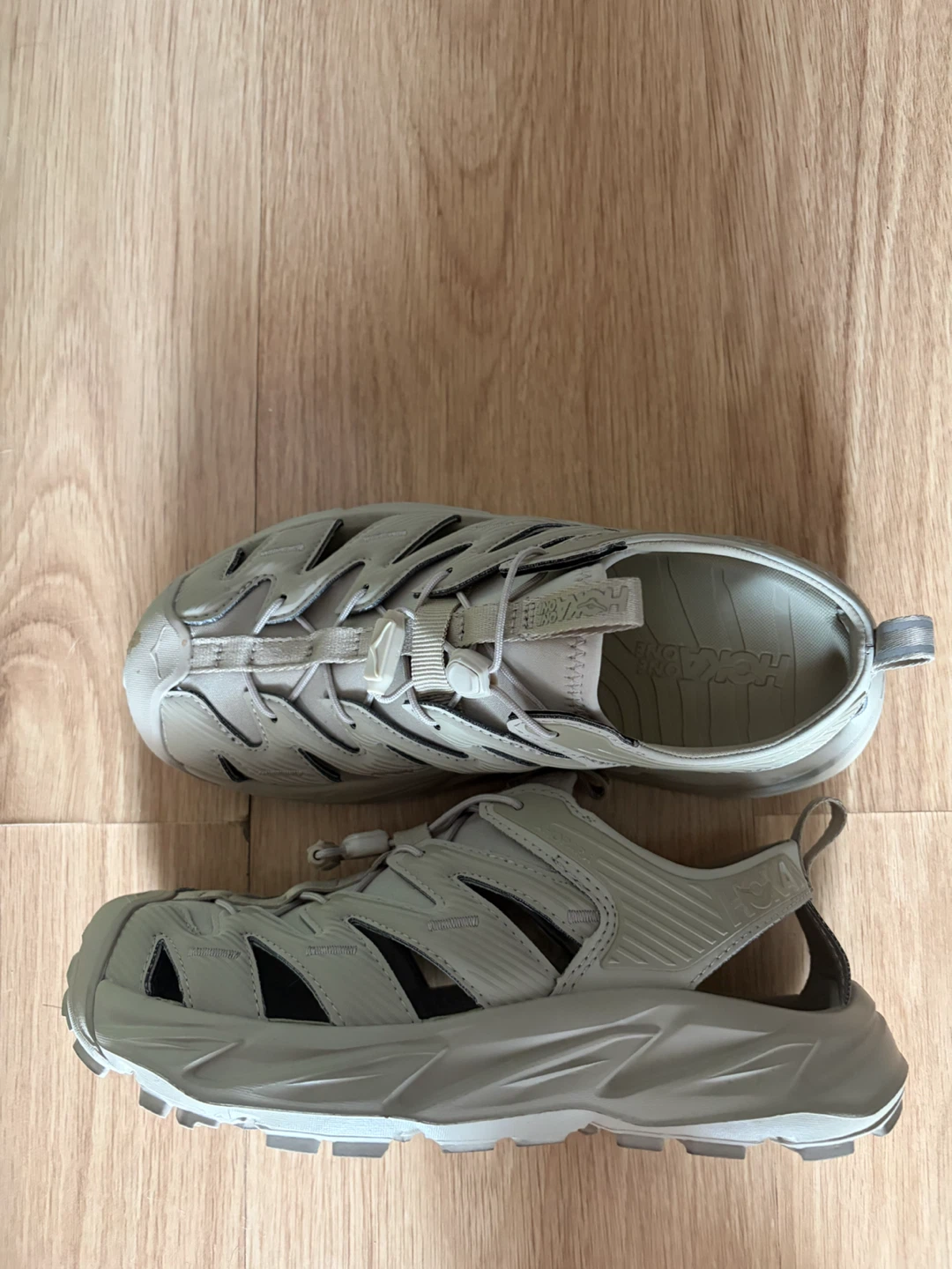 Hoka Women’s Hopara Sandals Size 7.5 - photo 4