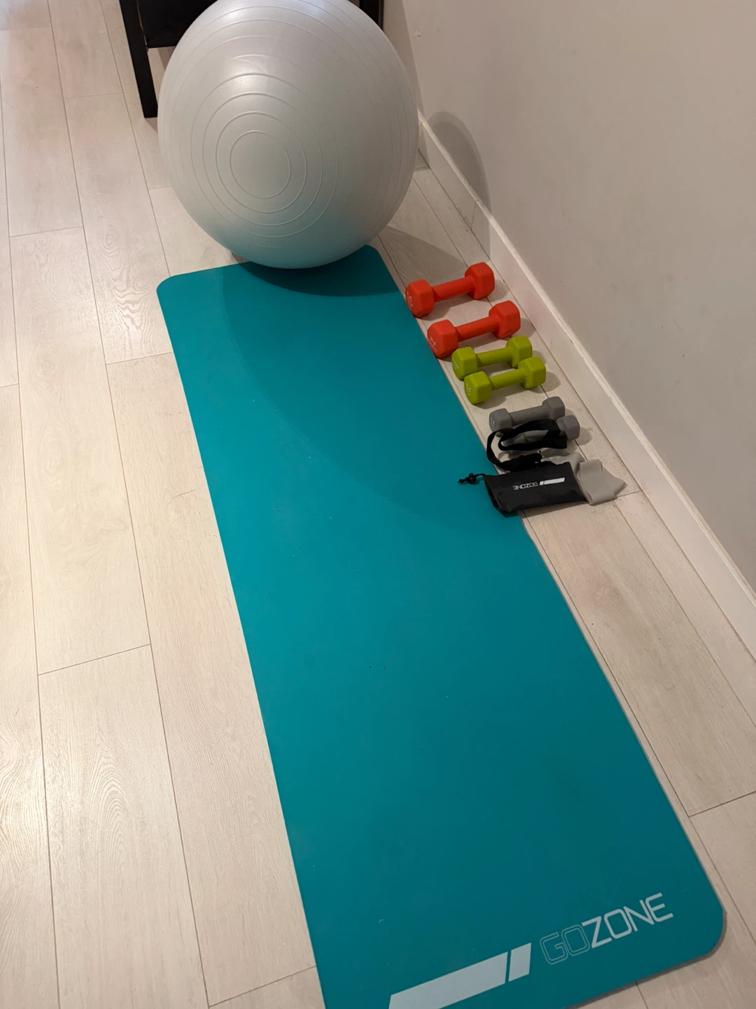 Sunny Health & Fitness Treadmill - photo 4