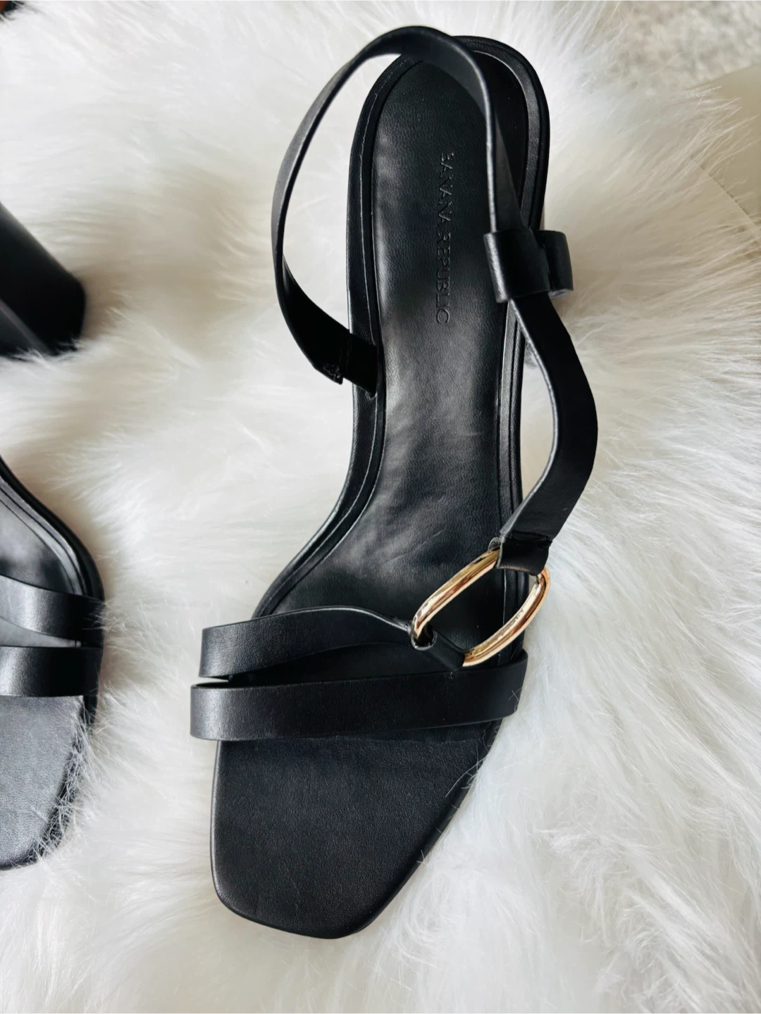 Banana Republic Black Block Heel Sandals - photo 2