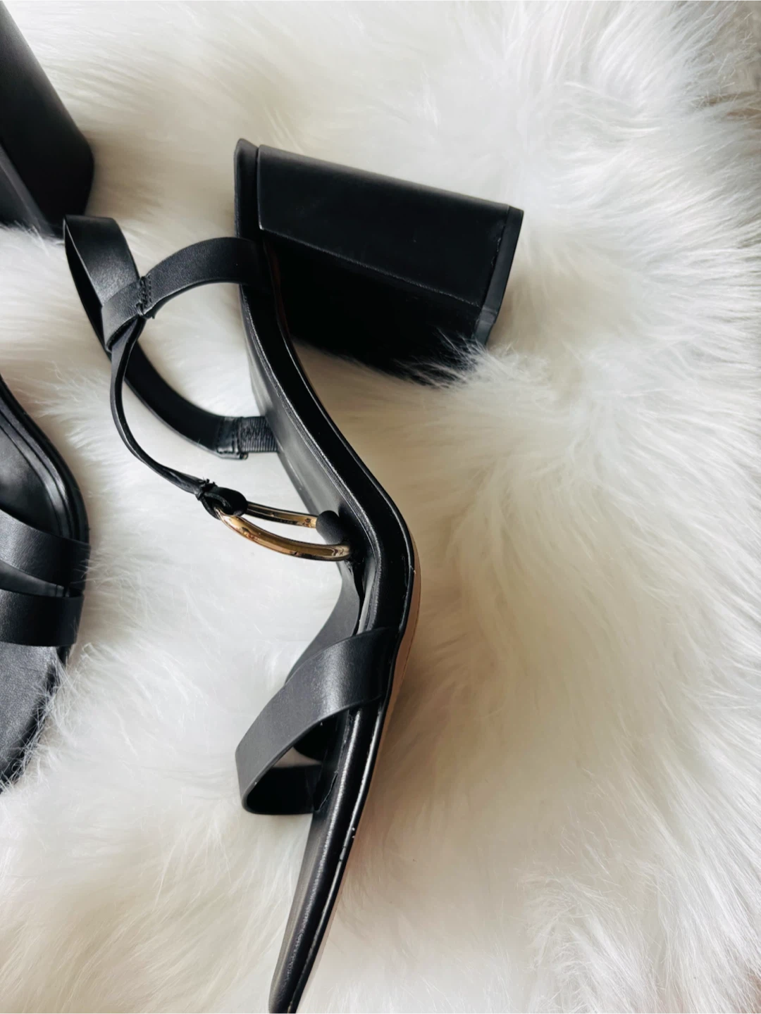 Banana Republic Black Block Heel Sandals - photo 3
