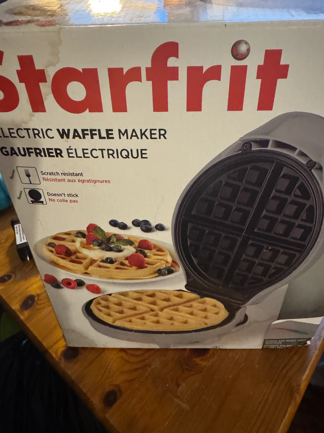 Starfrit Electric Waffle Maker
