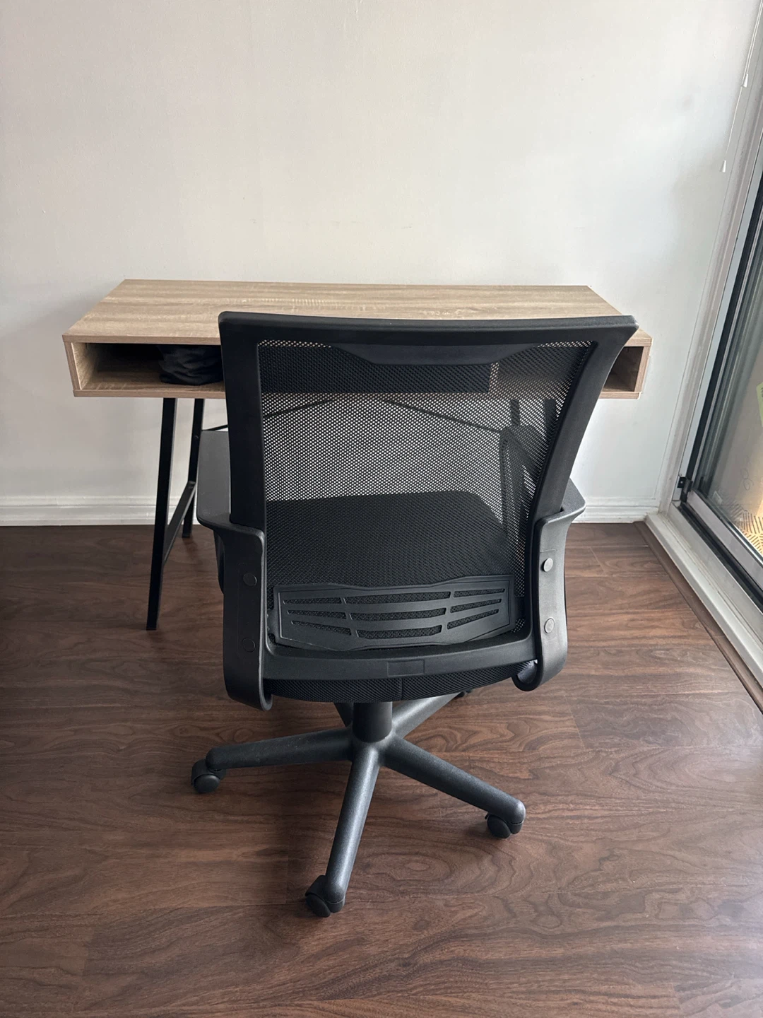 Black Mesh Office Chair with Wheels ( JYSK MOTALA ) - photo 2