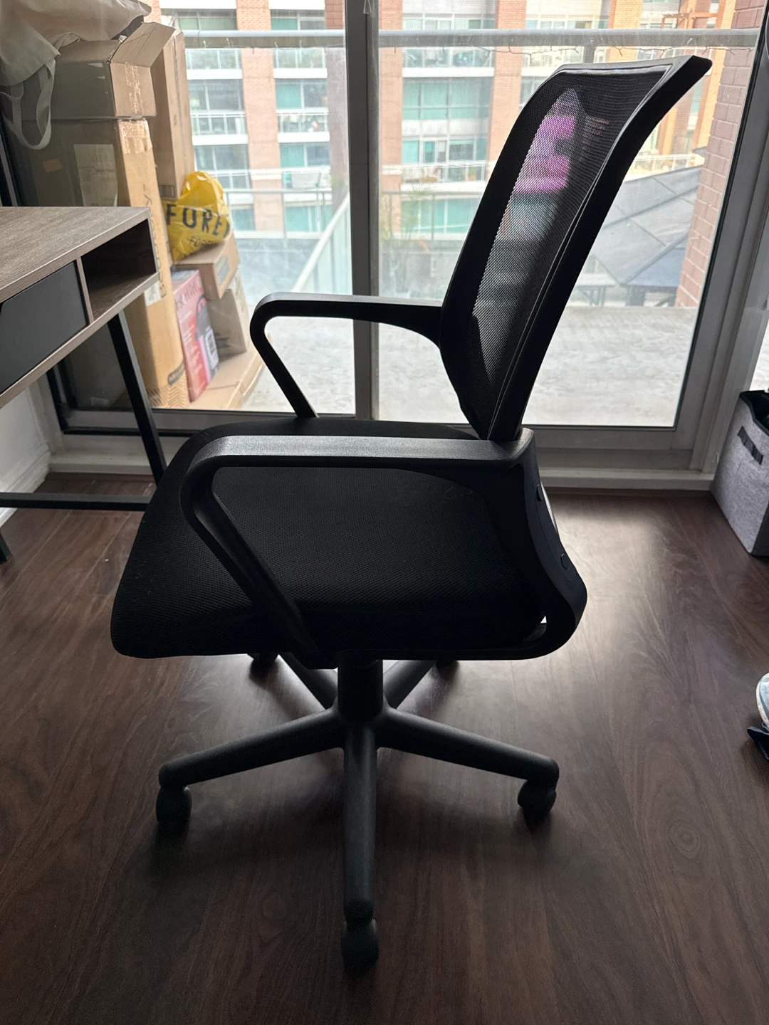 Black Mesh Office Chair with Wheels ( JYSK MOTALA ) - photo 3