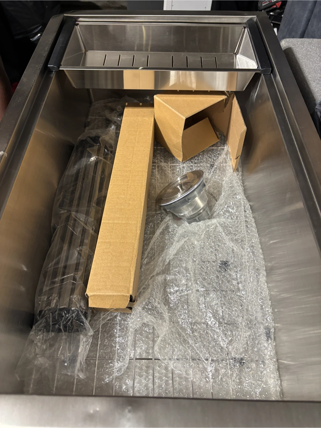 Stainless Steel Kitchen Sink