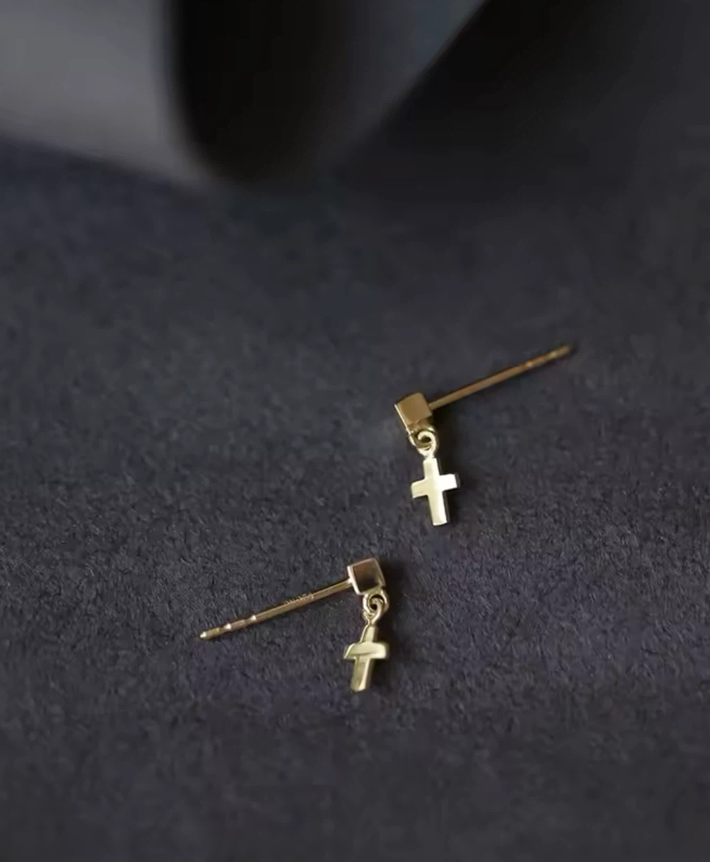 10K Gold Dangle Cross Earrings - photo 2