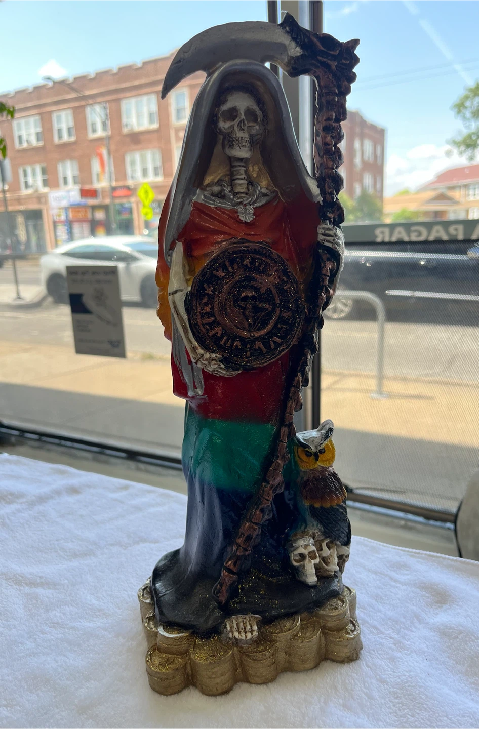Santa Muerte Figurine with Owl and Skulls - photo 2