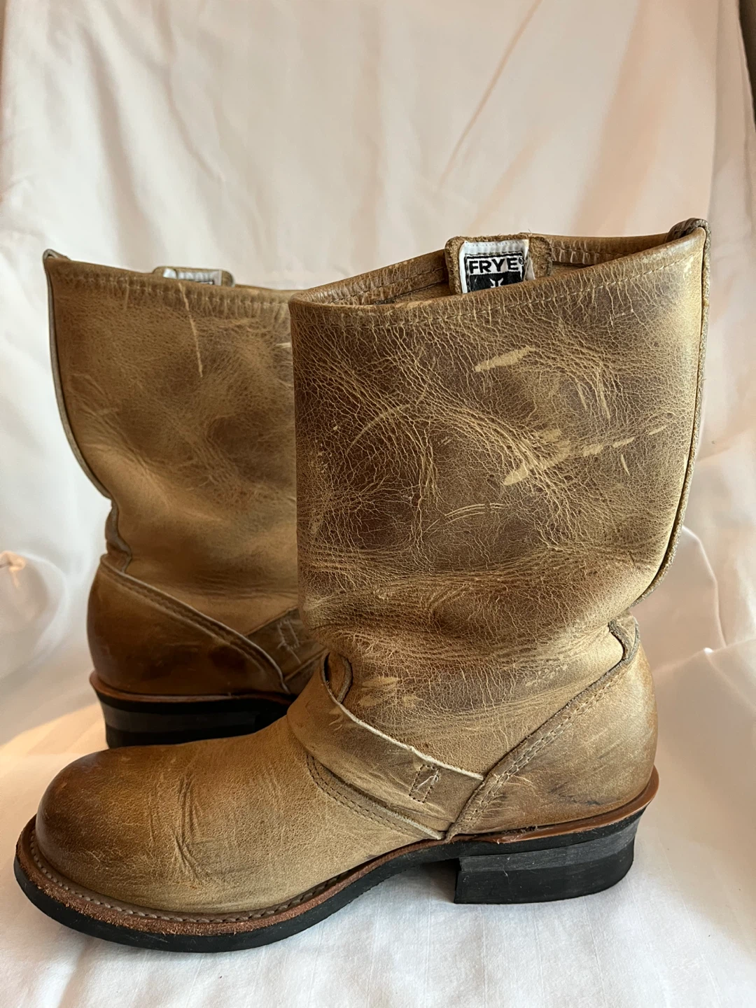 FRYE Women's Engineer Boots - Rare colour - photo 4
