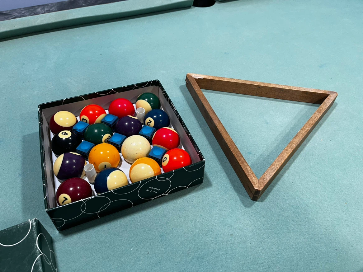 Pool Table with Balls and Rack - photo 2