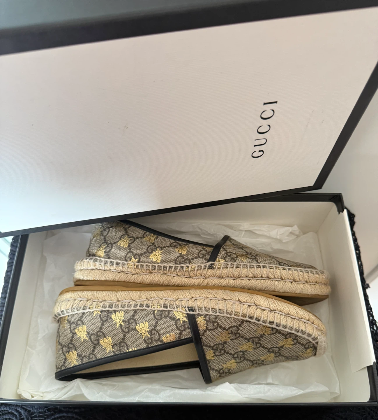 Gucci GG Bee Women’s Flats US 7.5 (EU 37.5) Authentic - photo 4