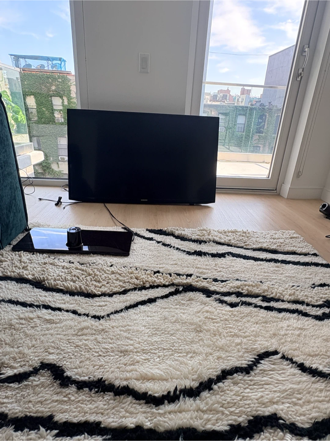 Samsung 46” 1080p LED TV – Great Condition – $60 - photo 4