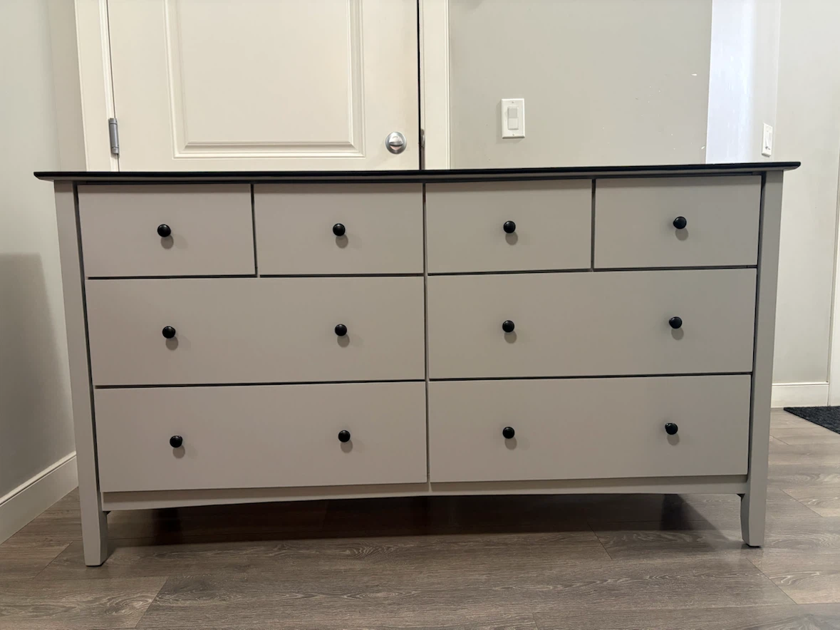 Grey 8-Drawer Dresser with Black Top - photo 2