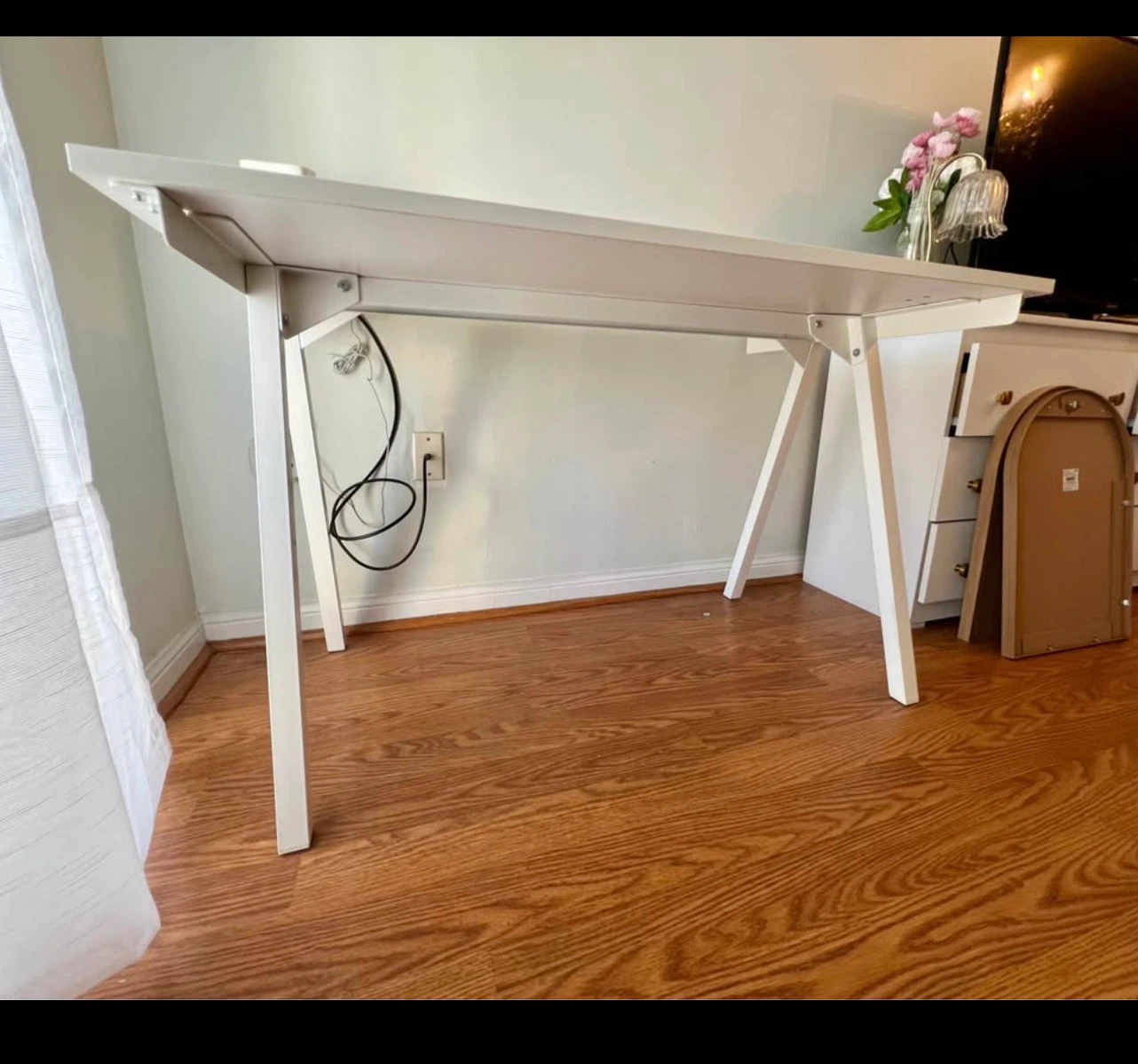 IKEA TROTTEN WHITE OFFICE DESK with FREE Office Chair - photo 2