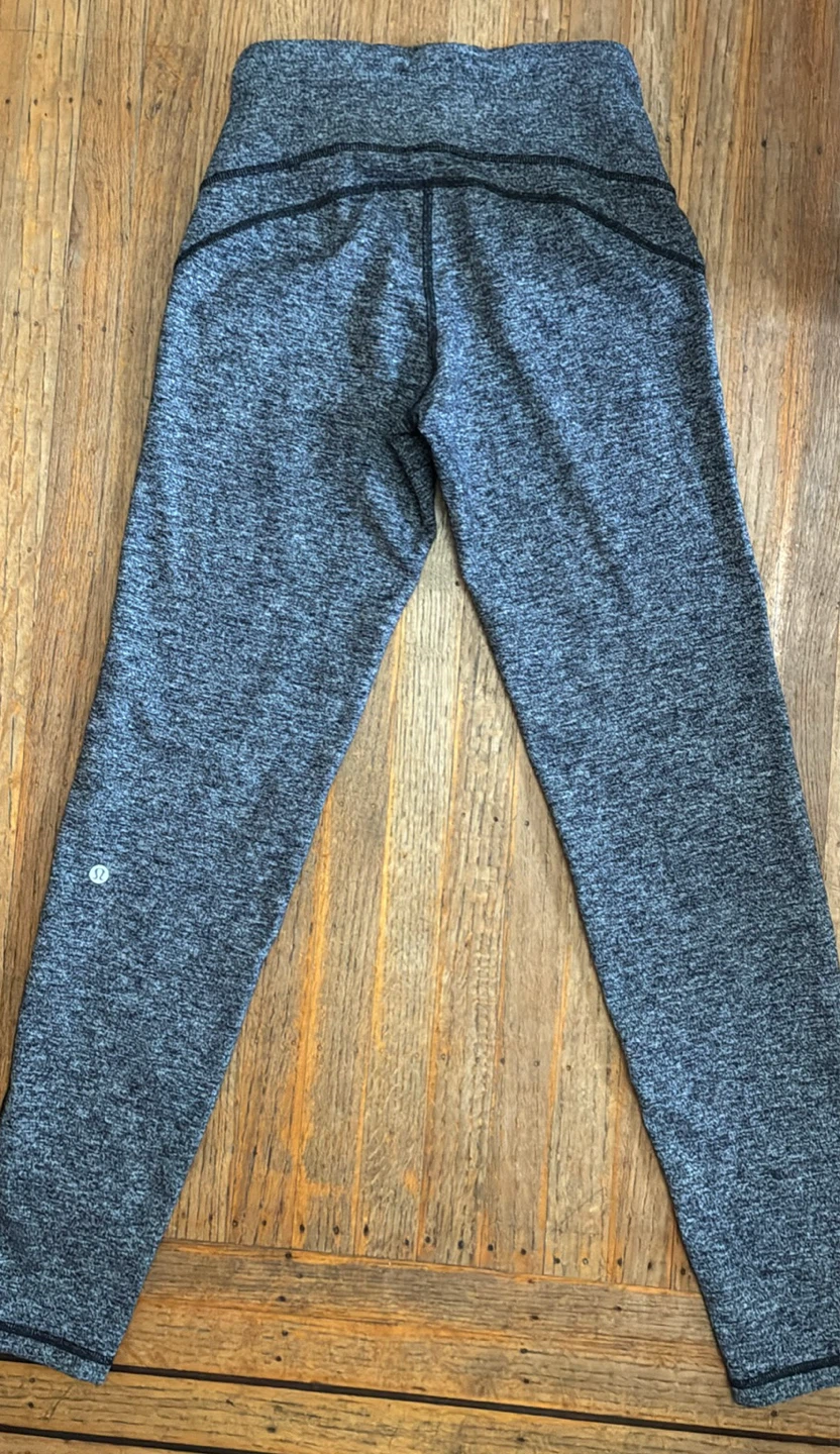 Lululemon Grey Heathered Leggings Size 4 - photo 2