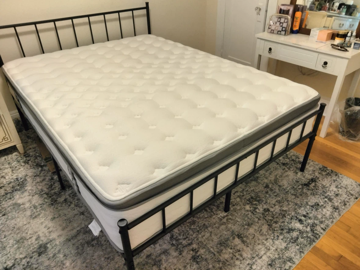 White Queen Size Mattress + Bedframe - photo 5