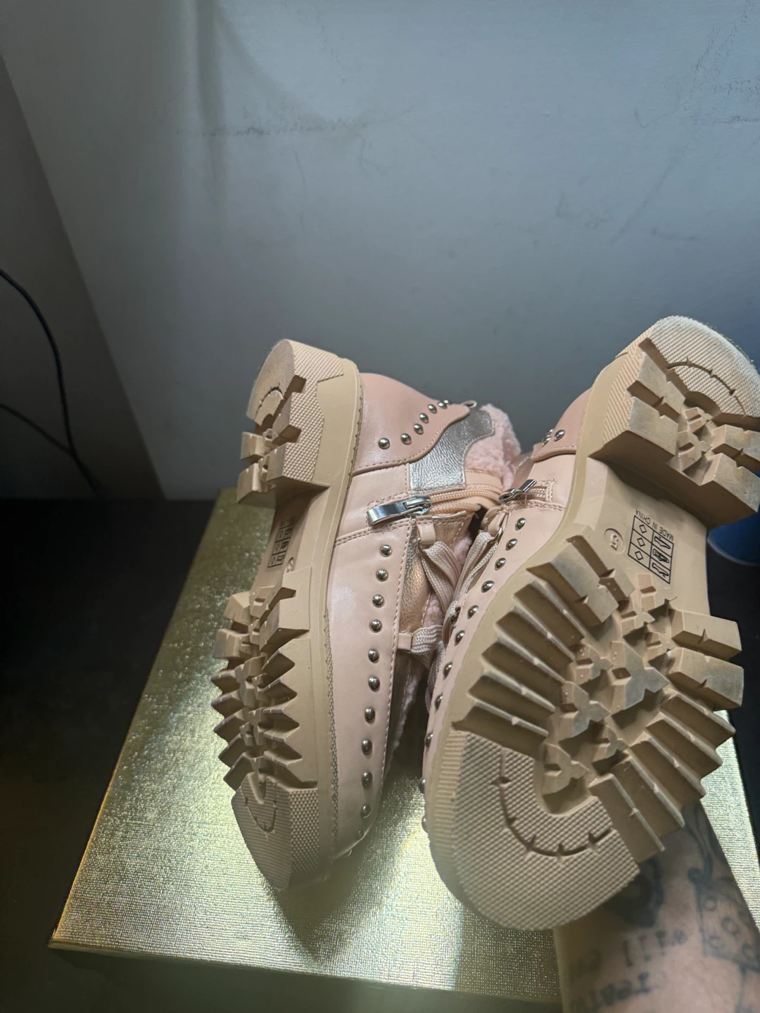 1 fashion boots and 2 winter UGG boots please read description - photo 5